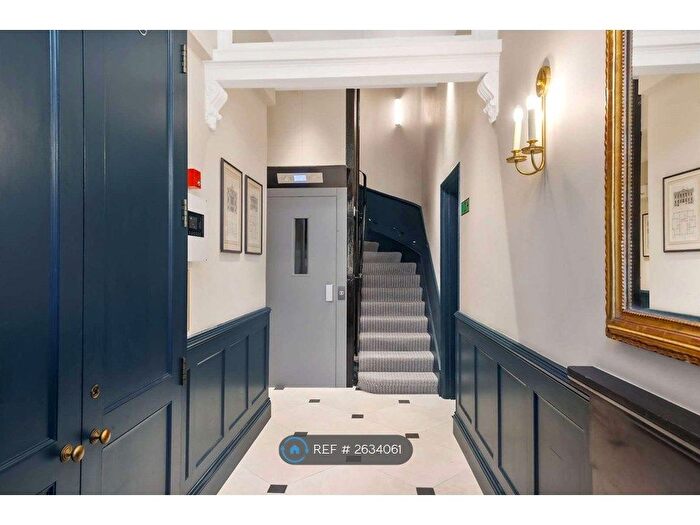 2 Bedroom Flat To Rent In Chesham Street, London, SW1X