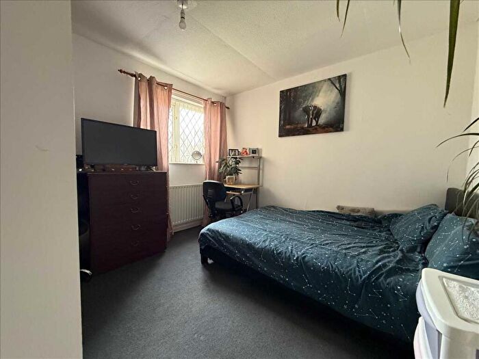 3 Bedroom End Of Terrace House For Sale In Norse Walk, Corby, NN18