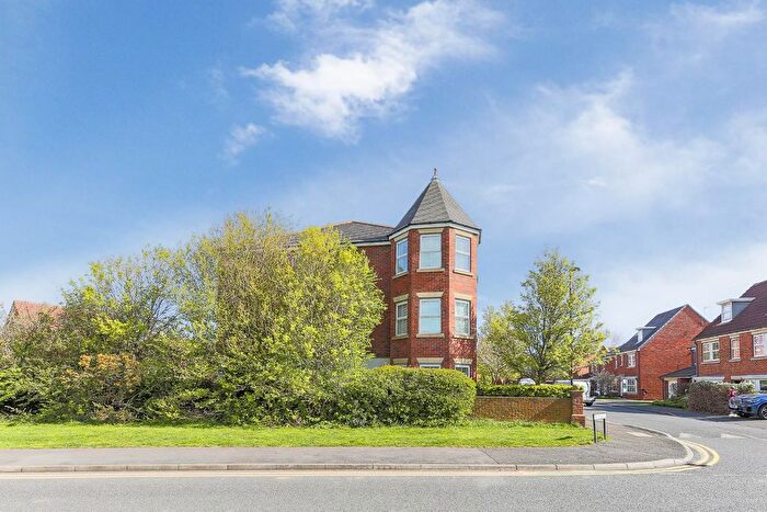 2 Bedroom Flat For Sale In Meadow Vale, Shiremoor, NE27