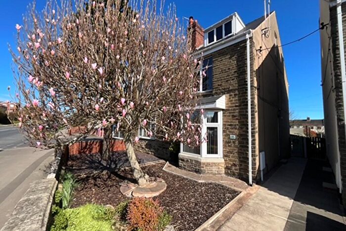 3 Bedroom Semi Detached House For Sale In Aughton Road, Swallownest, Sheffield, Rotherham, S26