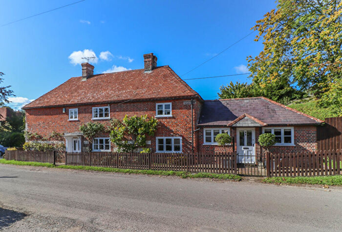 4 Bedroom Detached House For Sale In Livery Road, Winterslow, Salisbury, Wiltshire, SP5