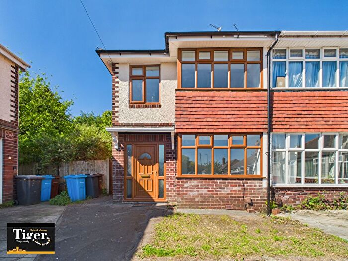 3 Bedroom Semi-Detached House For Sale In Harbour Avenue, Warton, Preston, PR4