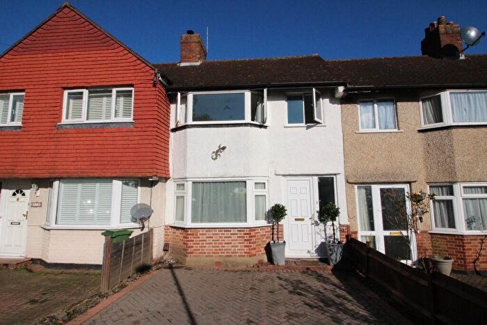 3 Bedroom Terraced House To Rent In Dorchester Road, Worcester Park, KT4