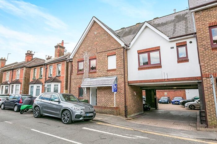 1 Bedroom Flat To Rent In Artillery Court, Artillery Road, Guildford, GU1