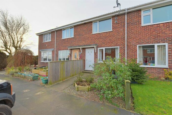 3 Bedroom Terraced House To Rent In Fletchers Croft, Copmanthorpe, York, YO23