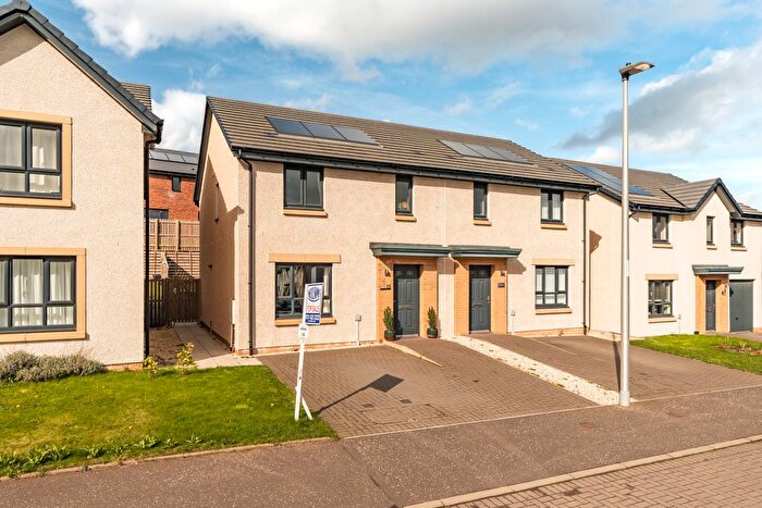 3 Bedroom Villa For Sale In Bannerman Terrace, Edinburgh, EH17