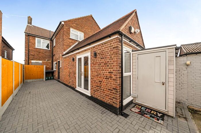3 Bedroom End Terrace House For Sale In South Parade, South Road, South Ockendon, Essex, RM15