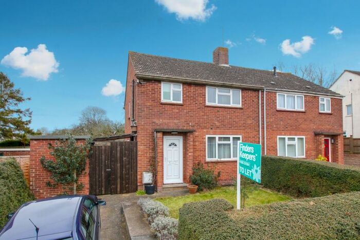 3 Bedroom Semi-Detached House To Rent In Pinnocks Way, Oxford, OX2