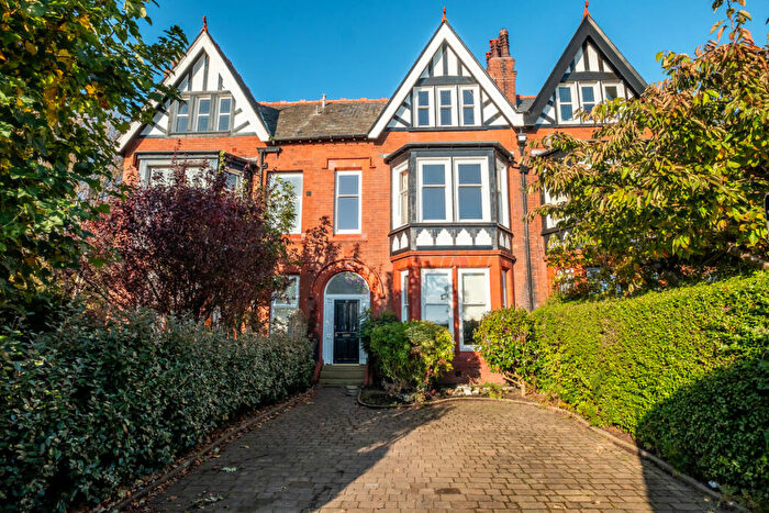 5 Bedroom Terraced House For Sale In Fairlawn Road, Lytham, FY8