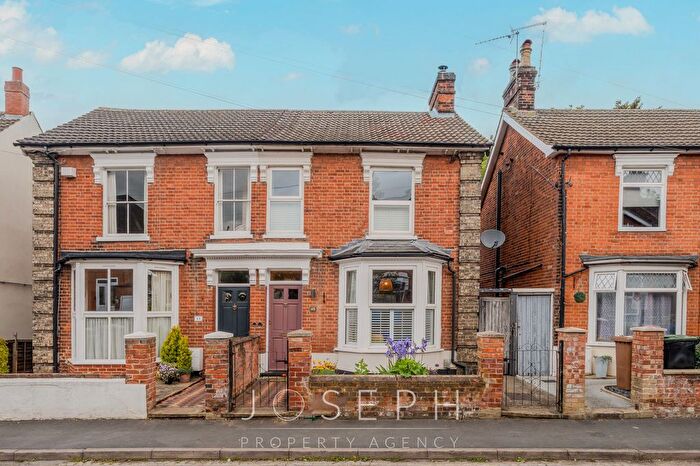 3 Bedroom Semi-Detached House For Sale In Lacey Street, Ipswich, IP4