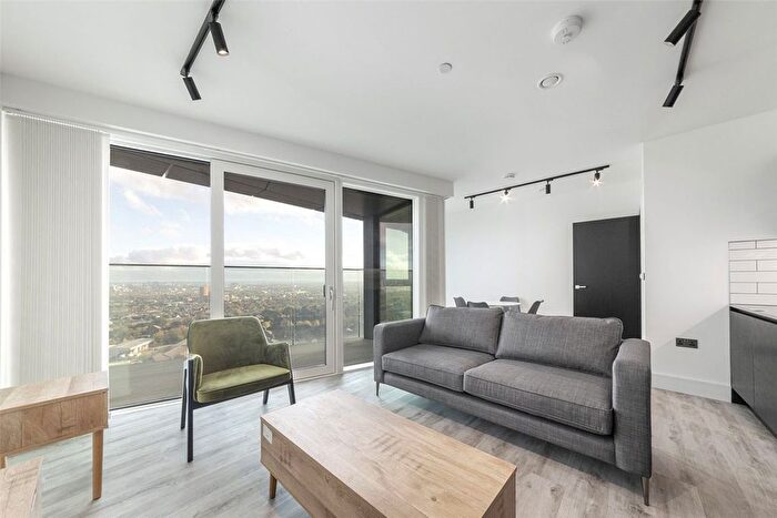 1 Bedroom Flat To Rent In Portal Way, North Acton, W3