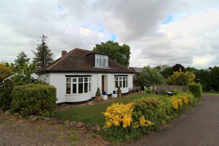 3 Bedroom Bungalow To Rent In Perridge Close, Exeter, EX2