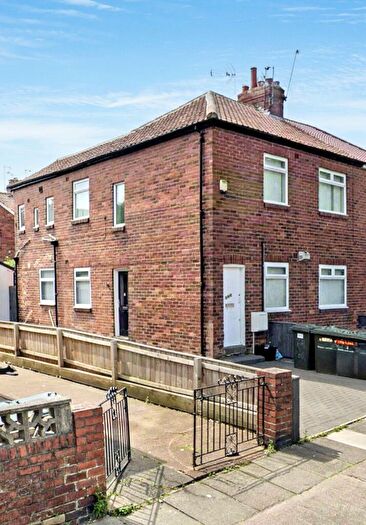 3 Bedroom Flat For Sale In Grace Street, Byker, Newcastle Upon Tyne, Tyne And Wear, NE6