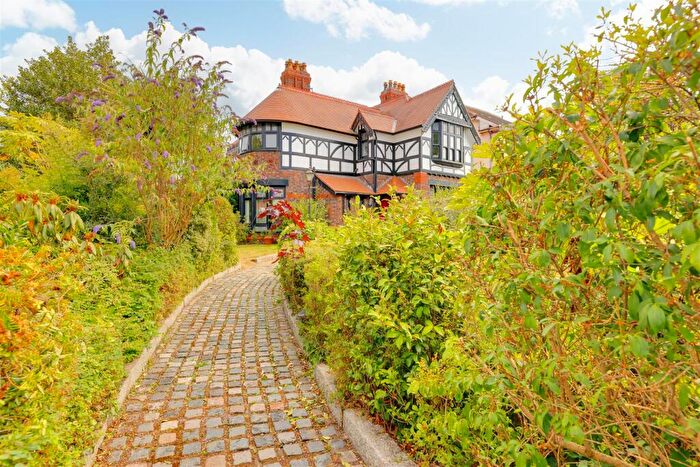 5 Bedroom Detached House For Sale In Blundellsands Road West, Liverpool, L23