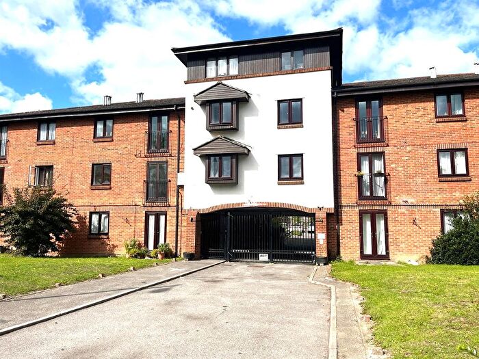 1 Bedroom Flat To Rent In Selhurst Road, London, SE25