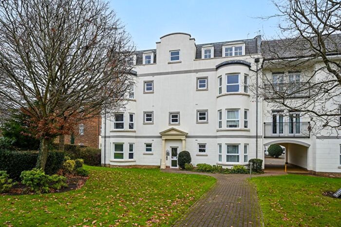 2 Bedroom Flat For Sale In Exchange Mews, Culverden Park Road, Tunbridge Wells, TN4
