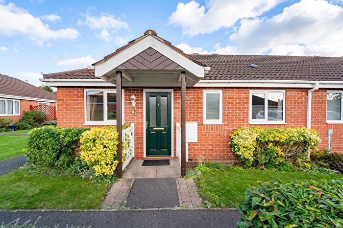 2 Bedroom Semi Detached House For Sale In Carter Close, Long Eaton, NG10
