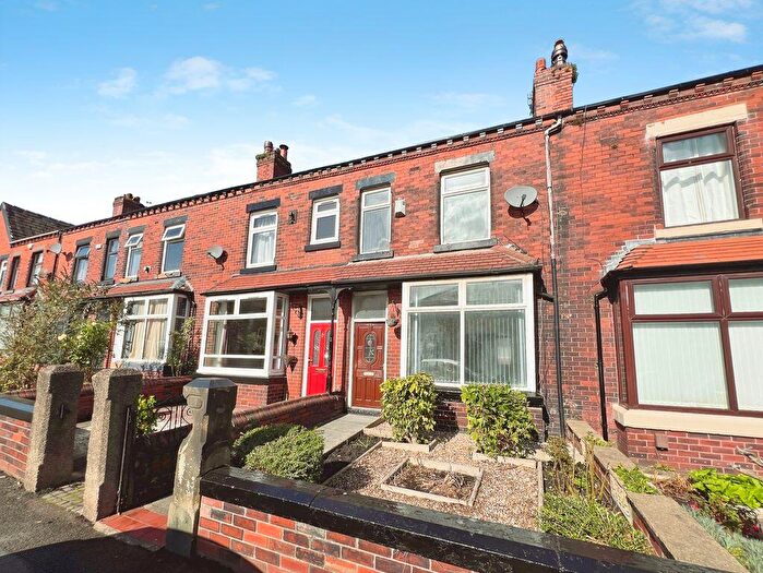 3 Bedroom Terraced House For Sale In St. Helens Road, Daubhill, BL3