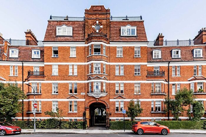 2 Bedroom Flat To Rent In Avonmore Gardens, West Kensington, W14