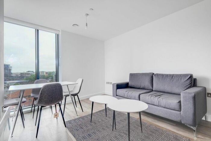 2 Bedroom Flat To Rent In The Bank Tower, Sheepcote Street, B16