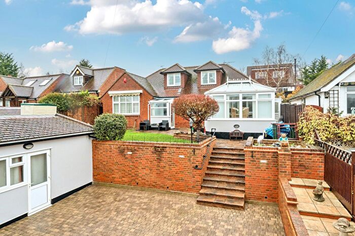 4 Bedroom Detached House For Sale In Middle Road, Denham, UB9