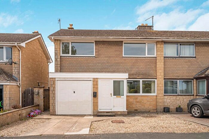 3 Bedroom Semi-Detached House For Sale In Vaisey Road, Stratton, Cirencester, Gloucestershire, GL7