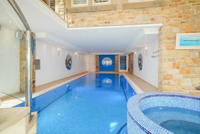 5 Bedroom Detached House For Sale In Fulwood Lane, Sheffield, S10