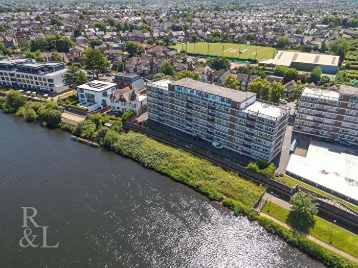 2 Bedroom Apartment For Sale In Wilford Lane, West Bridgford, Nottingham, NG2