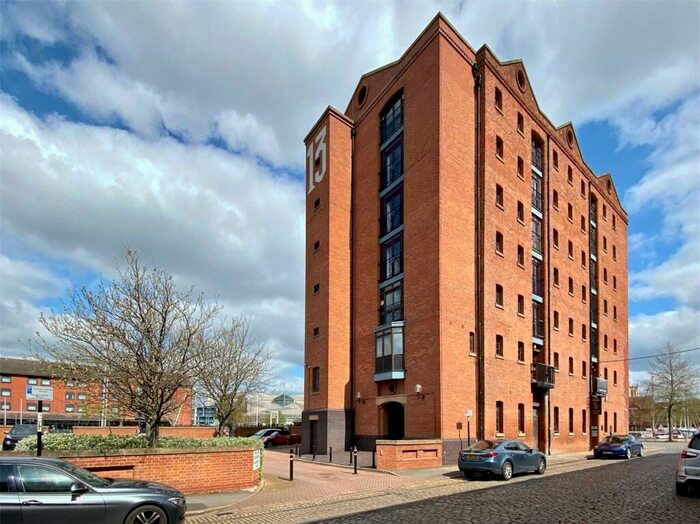 1 Bedroom Flat To Rent In The Marina, The Marina, Hull, East Yorkshire, HU1