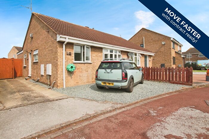 2 Bedroom Semi-Detached Bungalow For Sale In Bethell Court, Hedon, HU12