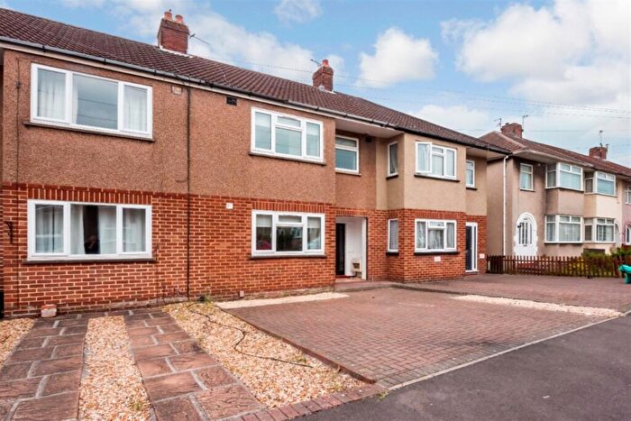 4 Bedroom Terraced House To Rent In Bedroom Terraced House In Mortimer Road, Bristol, BS34