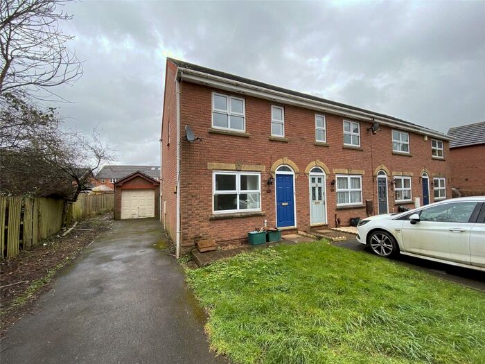 2 Bedroom End Of Terrace House To Rent In Colliers Break, Emersons Green, Bristol, BS16