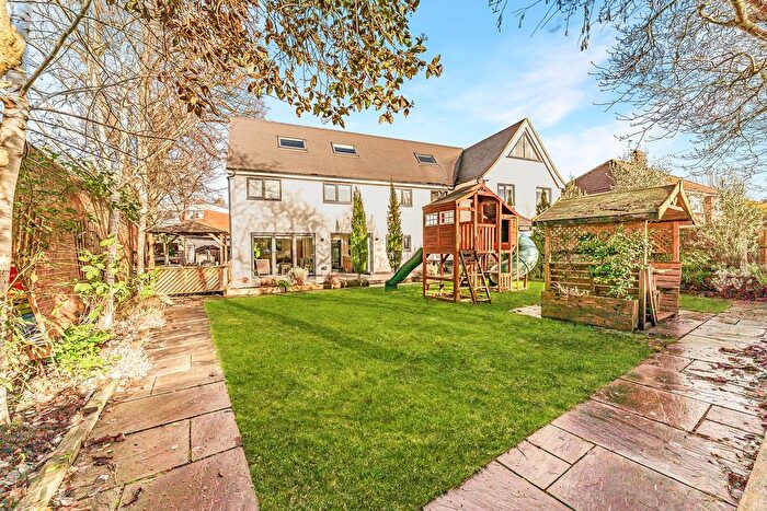 6 Bedroom Detached House For Sale In Argosy Gardens, Staines-Upon-Thames, TW18