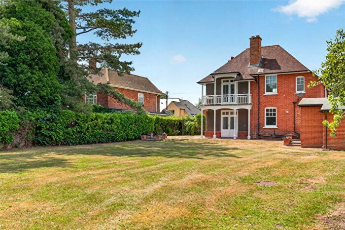 4 Bedroom Detached House For Sale In Moorfield Road, Woodbridge, Suffolk, IP12