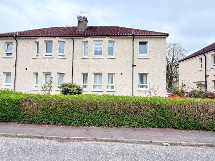 2 Bedroom Flat To Rent In Kelburne Oval, Paisley, PA1