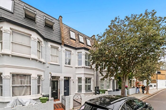 4 Bedroom Terraced House To Rent In Ashcombe Street, South Park, SW6