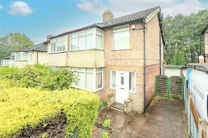 3 Bedroom Semi Detached House For Sale In Vesper Road, Kirkstall, Leeds, LS5