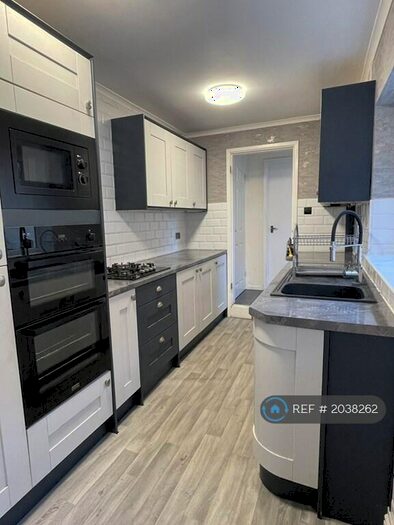 4 Bedroom Terraced House To Rent In Seymour Road, Nuneaton, CV11