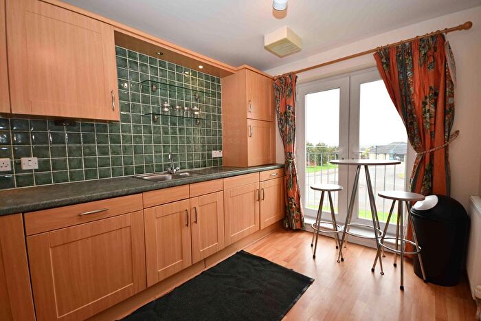 2 Bedroom Flat To Rent In Wester Inshes Court, Inverness, IV2