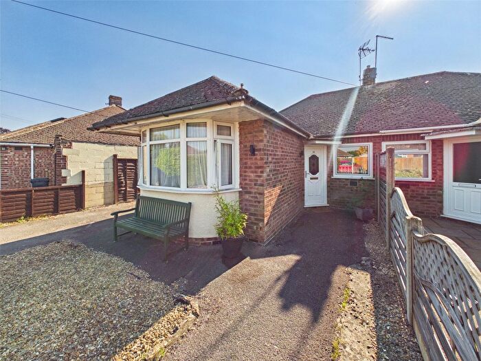 3 Bedroom Bungalow For Sale In Havelock Road, Hucclecote, Gloucester, Gloucestershire, GL3