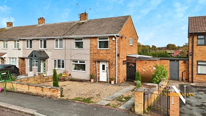 2 Bedroom Semi Detached House For Sale In Chestnut Avenue, Retford, DN22