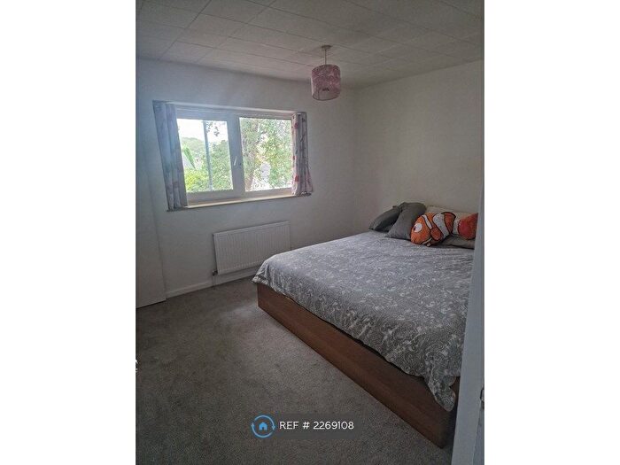 3 Bedroom Terraced House To Rent In Faringdon Road, Southampton, SO18