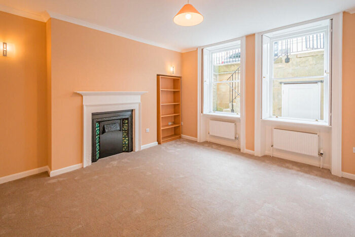 1 Bedroom Flat To Rent In Rivers Street, Bath, BA1
