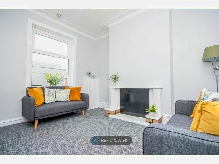 3 Bedroom Terraced House To Rent In Sandringham Road, Darwen, BB3