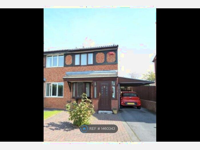 2 Bedroom Semi-Detached House To Rent In Blakenhall Way, Wirral, CH49