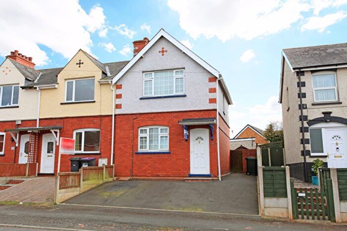 3 Bedroom Terraced House For Sale In Beech Street, Highley, WV16