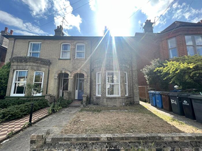 2 Bedroom Flat To Rent In Norwich Road, Ipswich, IP1