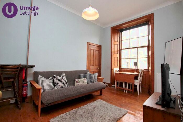 3 Bedroom Flat To Rent In Glen Street, Tollcross, Edinburgh, EH3