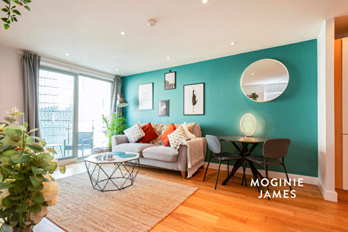 1 Bedroom Flat To Rent In Bute Terrace, Cardiff, CF10