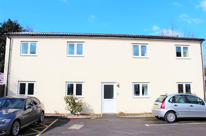 1 Bedroom Flat To Rent In Hamilton Road, Taunton, TA1